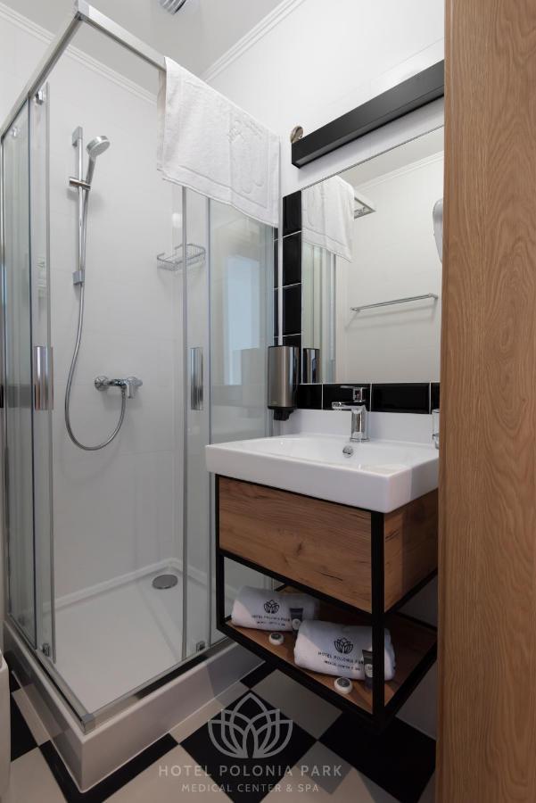 Hotel Polonia Park Medical Center & Spa Busko-Zdrój Dış mekan fotoğraf