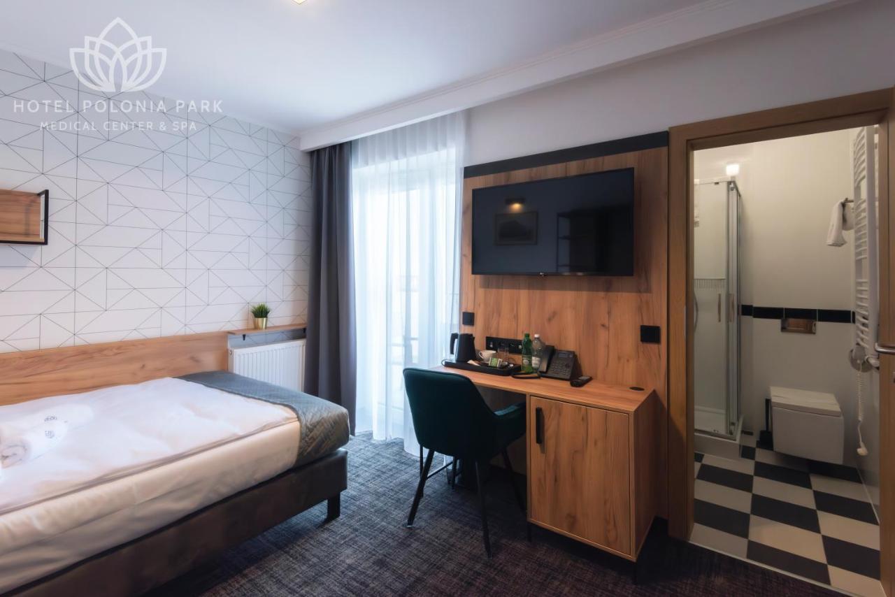 Hotel Polonia Park Medical Center & Spa Busko-Zdrój Dış mekan fotoğraf